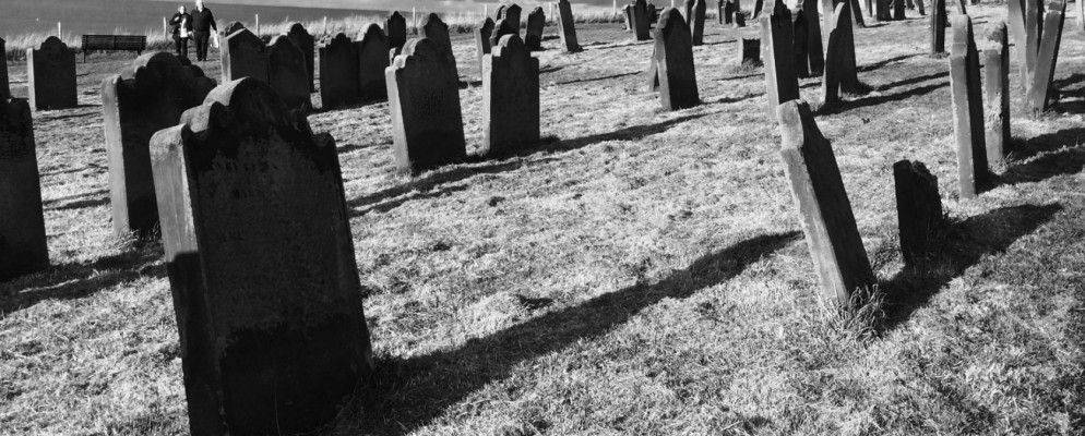 不,你还没死,Facebook认为你已经死了