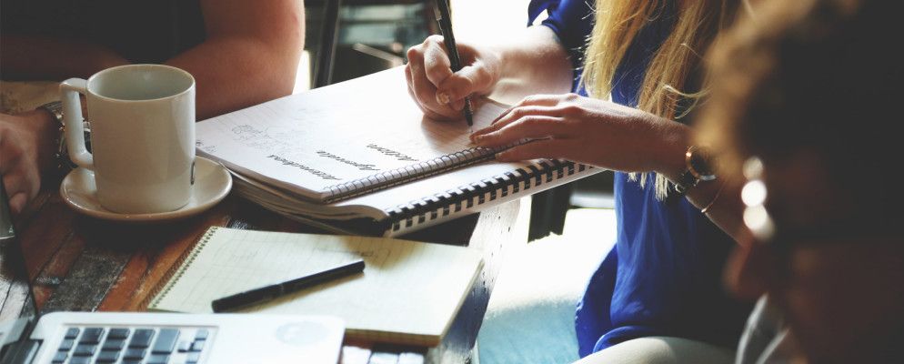 专业人士的12个最佳会议纪要模板