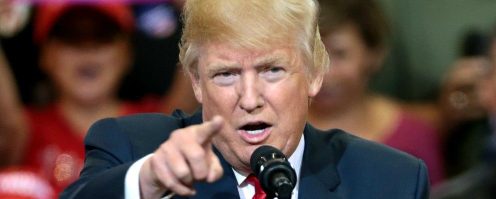 互联网档案馆事实调查特朗普总统