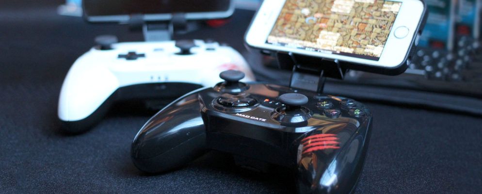 如何将游戏控制器连接到iPad或iPhone