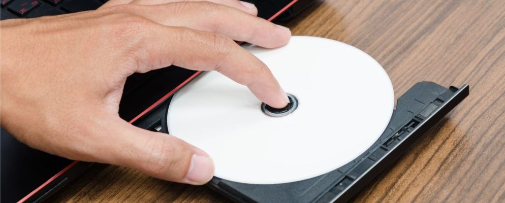 在Windows 10上刻录CD和DVD的最佳方法是使用BurnAware