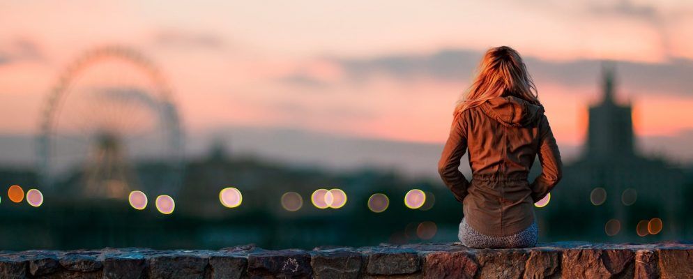 如何在Photoshop中更改照片的背景