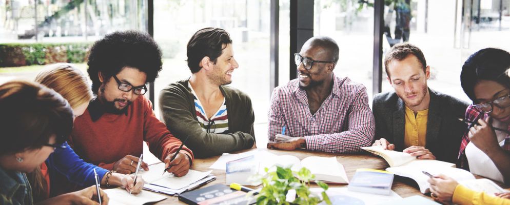 成为这本免费电子书的超级明星沟通者！