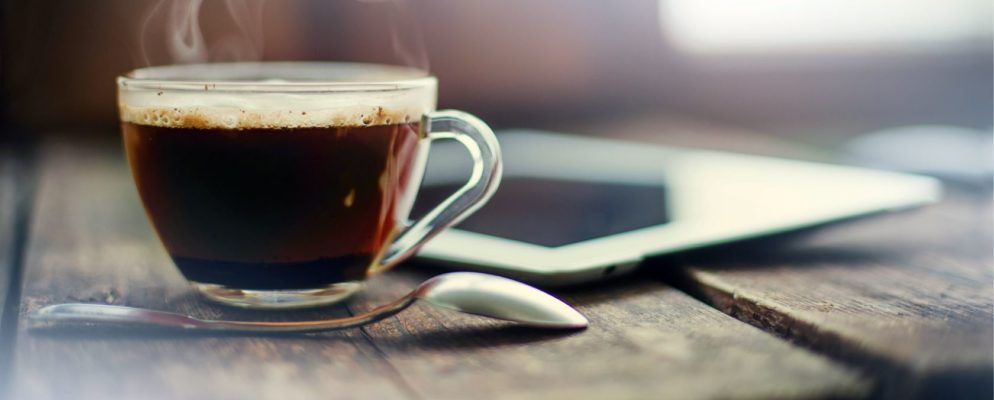 两人一台平板电脑:您有什么选择?