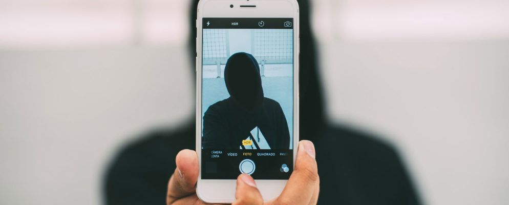 你应该采取那个自拍照吗?要考虑的一些事情