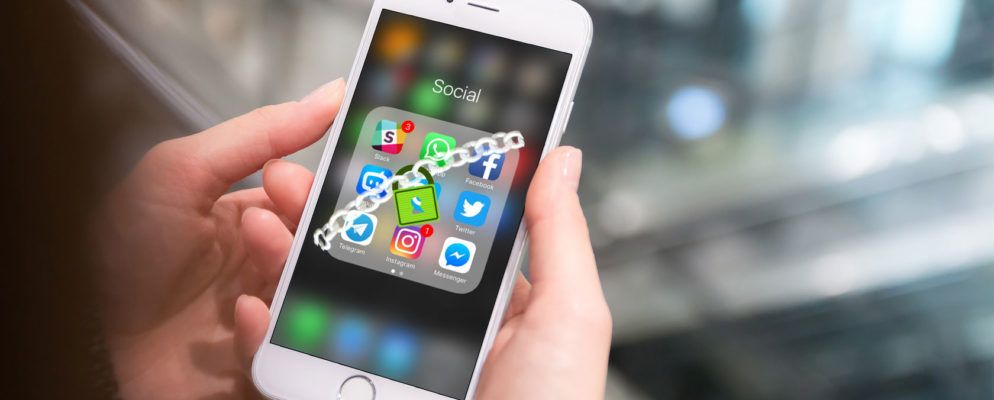 如何将所有社交媒体帐户设为私人