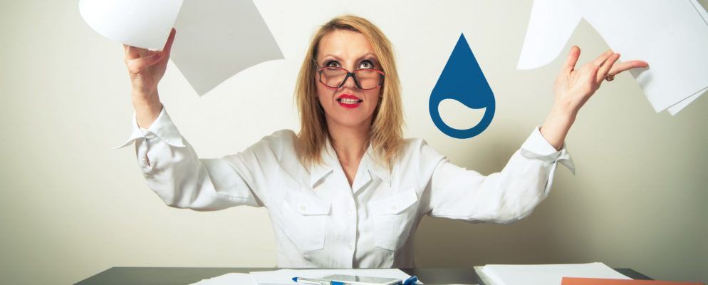 使用雨量计的有序桌面的3个步骤