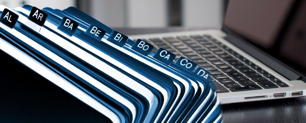 如何在macOS上查找和合并重复的联系人