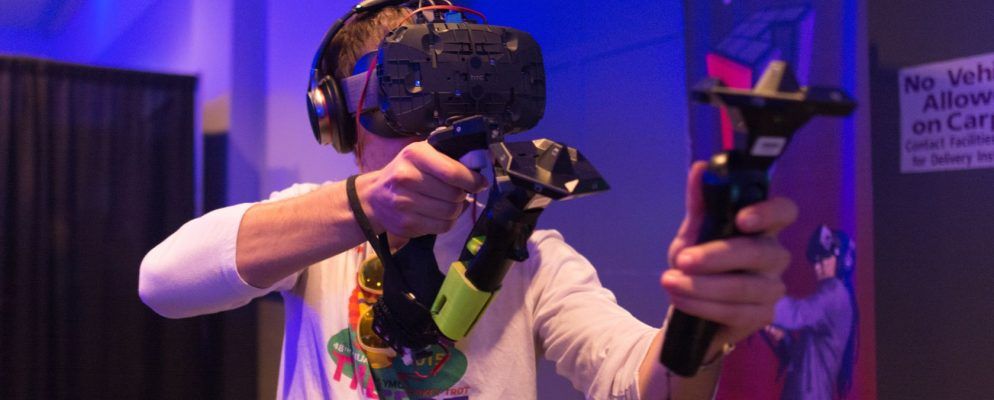 Oculus Rift与HTC Vive:哪个更适合您?