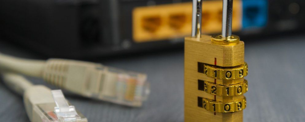 在被黑客入侵之前更改路由器密码