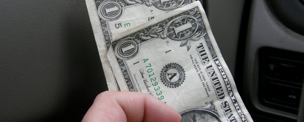您现在可以给您的Uber驱动程序小费…最后!