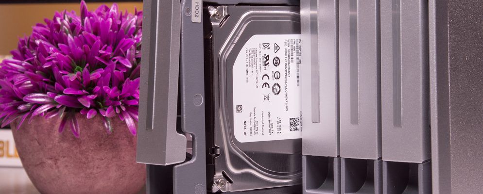 Terramaster D5-300C评测:适用于硬盘太多的情况