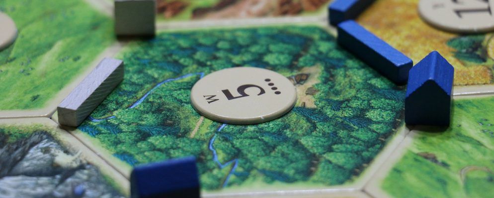 5个Catan网站和应用程序的基本定居者,以获取提示,技巧,策略等