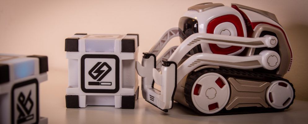 这个玩具机器人拥有自己的生命：Anki Cozmo评论