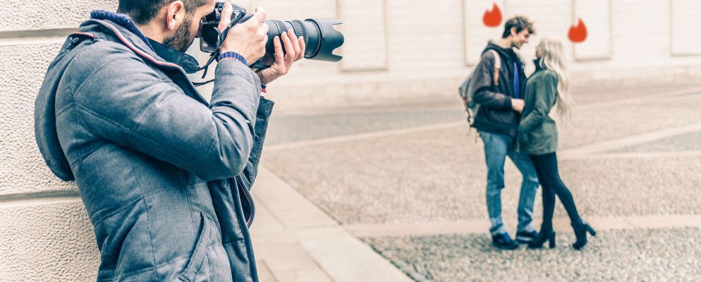 火种间谍!如何在网上约会应用程序上找到Facebook朋友