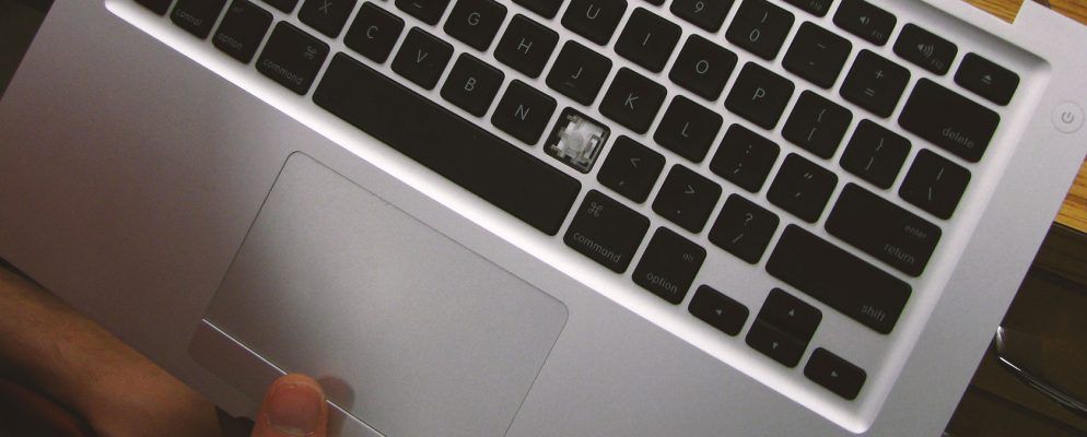 为什么MacBook键盘如此容易折断(以及如何修复卡住的键)