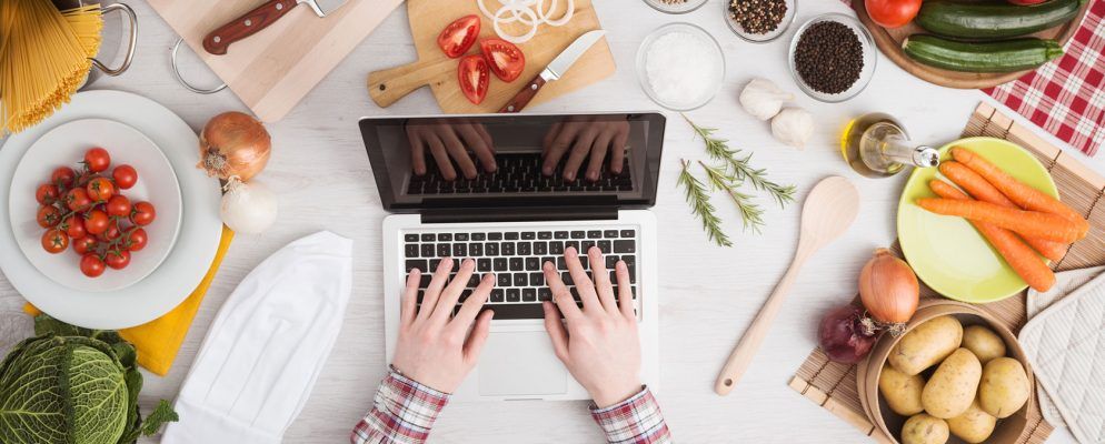 5个简化和重塑烹饪的智能食谱网站和应用程序