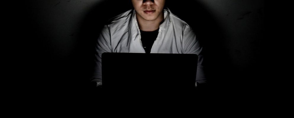 如何在Firefox,Chrome,Opera和Edge中启用暗模式