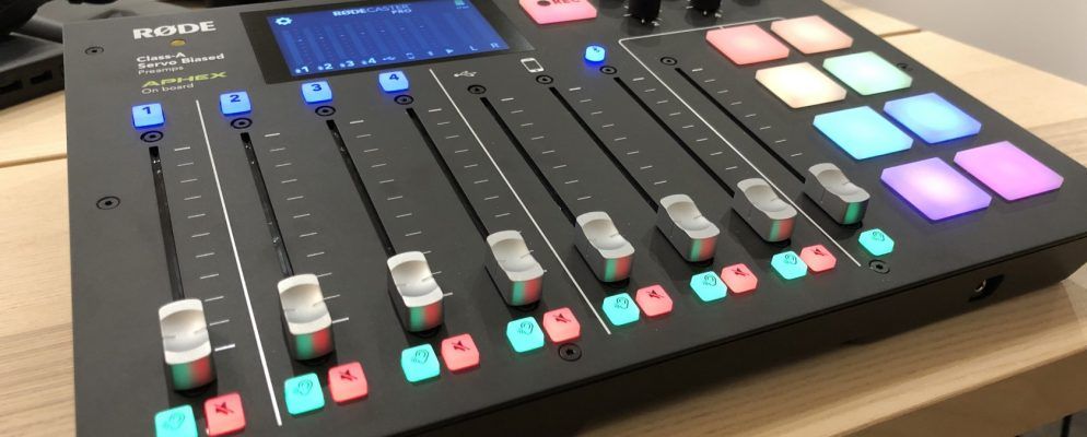 RØDECasterPro:每个Podcaster都需要的便携式工作室!