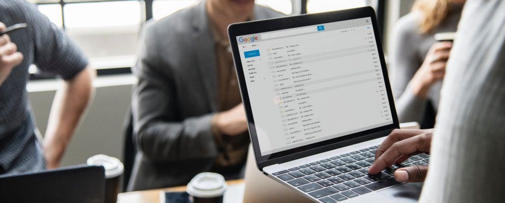 如何在Gmail中创建群组电子邮件