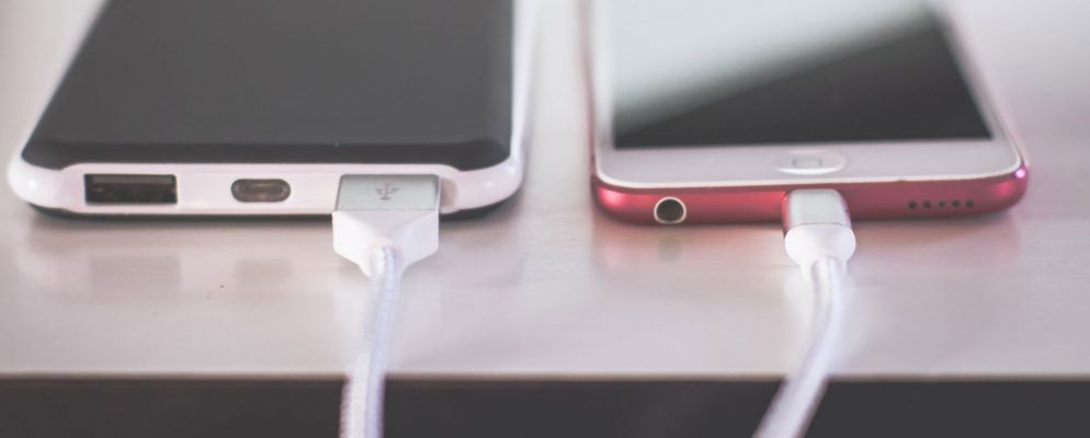 为什么手机的电池寿命这么短? 5个理由