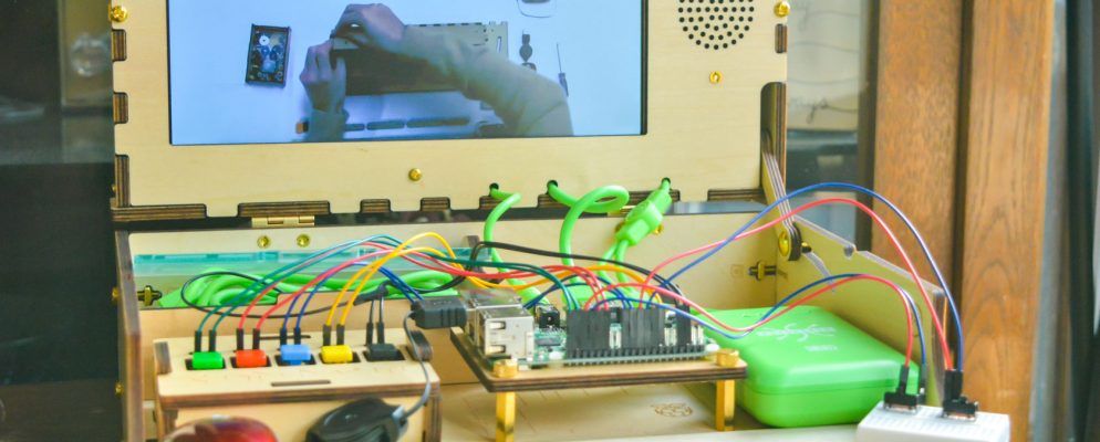 Piper Raspberry Pi DIY电脑套件评论(和赠品!)