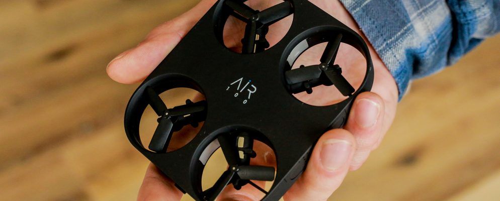 AIR PIX:您可以用手机控制的袖珍自拍无人机