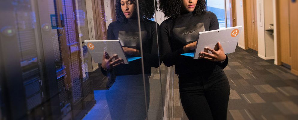 Debian与Ubuntu:适用于笔记本电脑,台式机和服务器的最佳Linux发行版