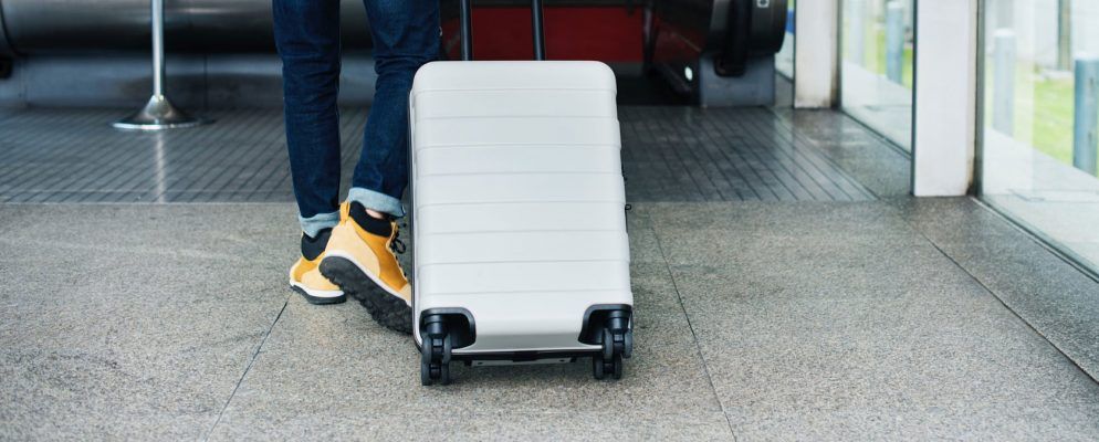 8个必不可少的智能行李追踪器，适合您的下一次旅行