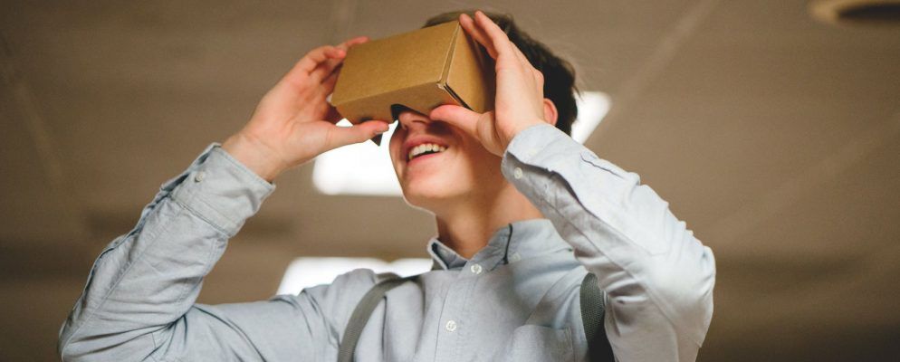 如何制作自己的DIY Google Cardboard VR耳机