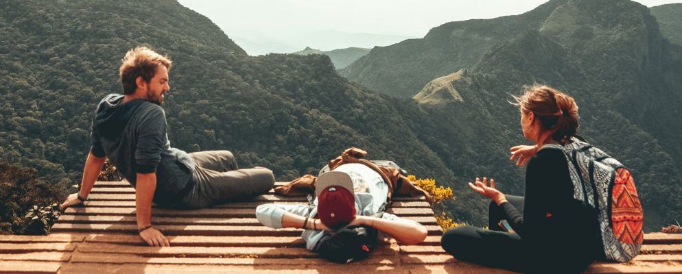 如何与朋友计划一个奇妙的团体度假