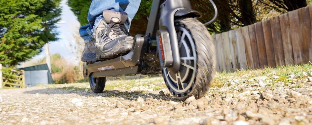 Kugoo ES2:这是您一直在寻找的电动踏板车