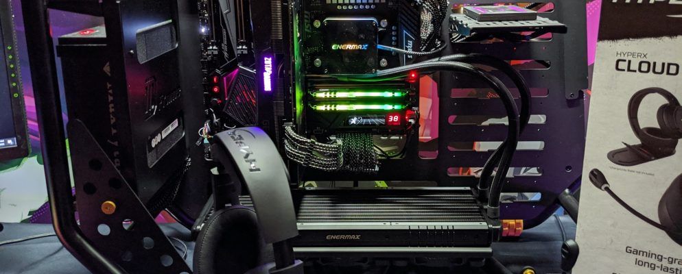 HyperX在2020年CES上动手使用新的PC游戏外围设备