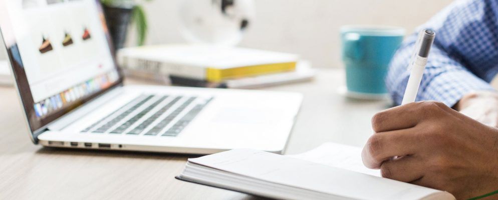 5个免费的简历应用程序，可以创建招聘者会阅读的精美简历