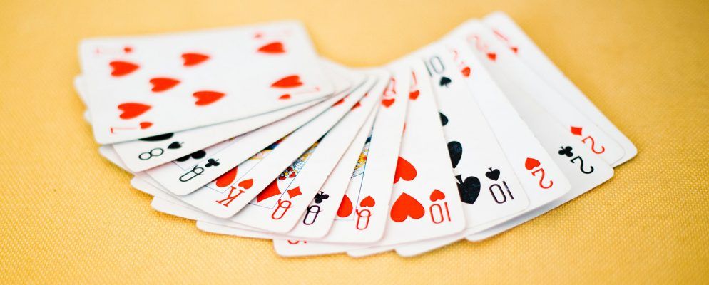 5+最好的免费扑克应用程序，可与朋友在线玩德州扑克