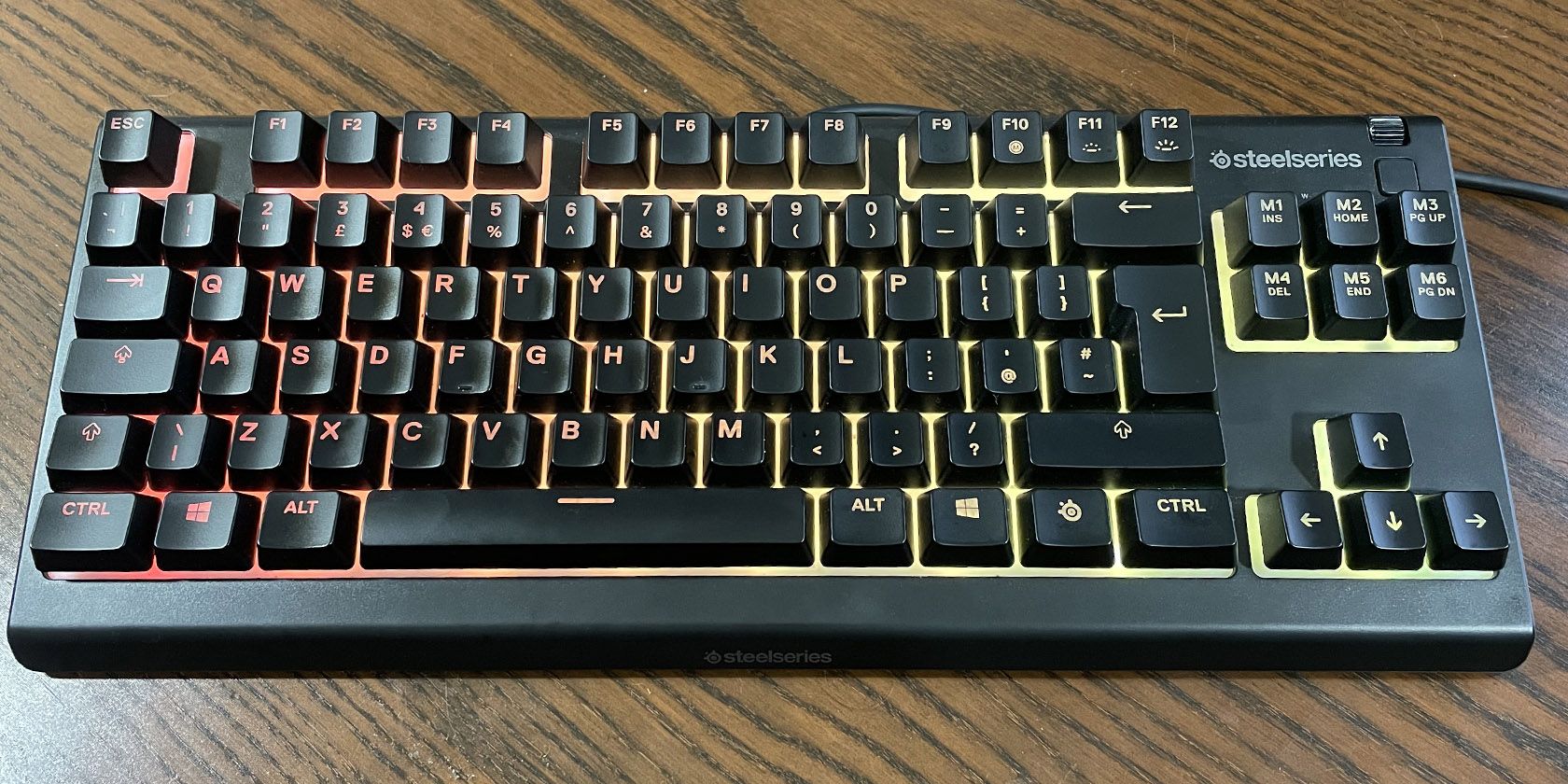 SteelSeries Apex 3 TKL 键盘评测:世界上第一个防水 TKL