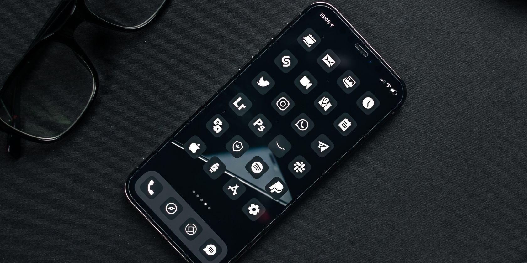 9 个惊人的应用程序来自定义您的 iPhone 主屏幕设计